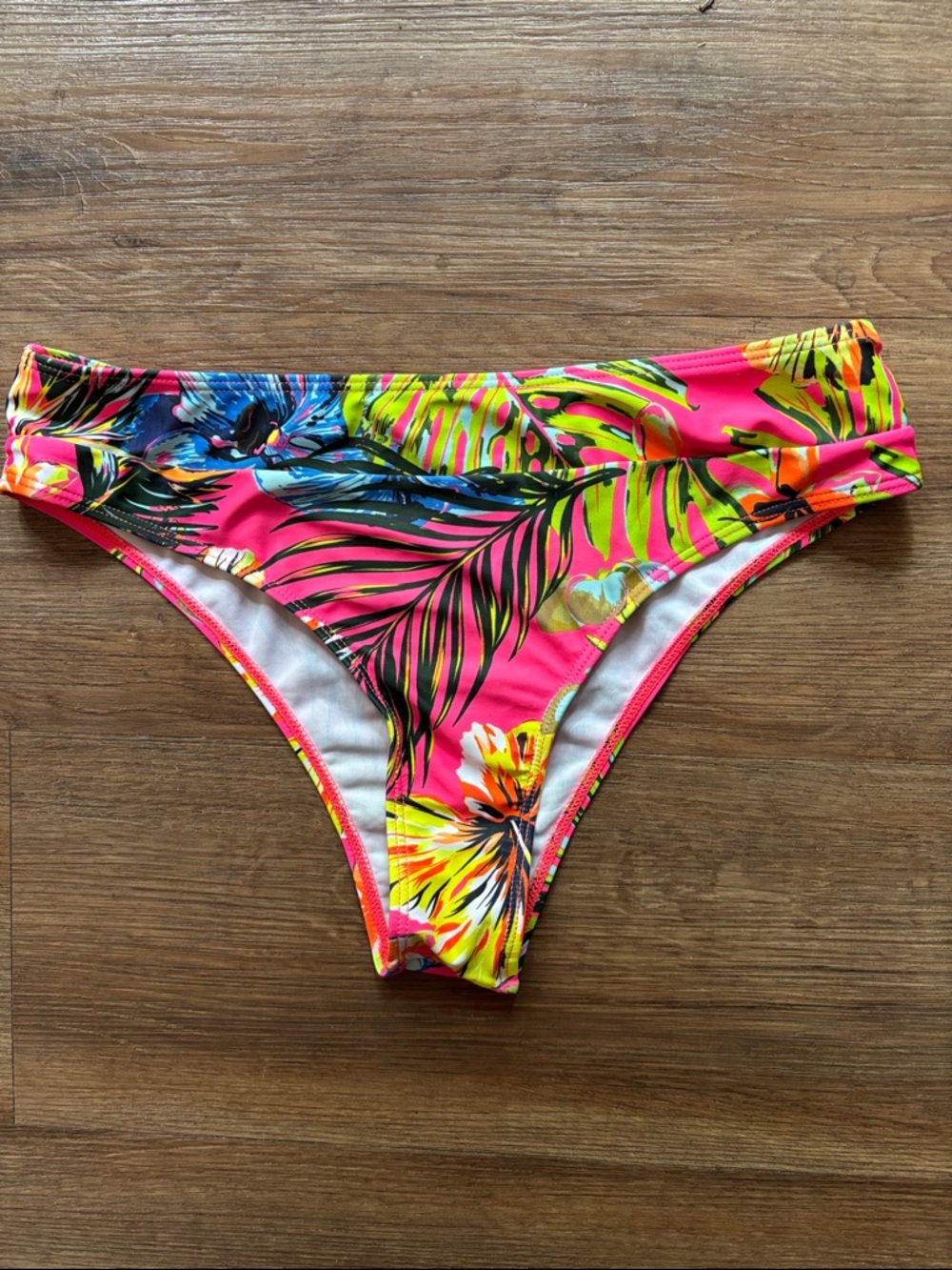 Floral swimsuit bottoms